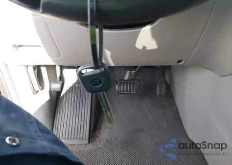 2016 Kia Sedona Lx из США, поврежденный, VIN KNDMB5C1XG6115905